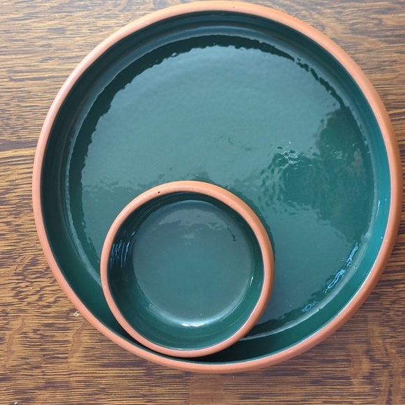 Deep Green Glazed Chips and Dip Bowl - Picture 2 of 5